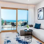 Luxury Adria Sea City & Whirpool, Mountain View Apartment