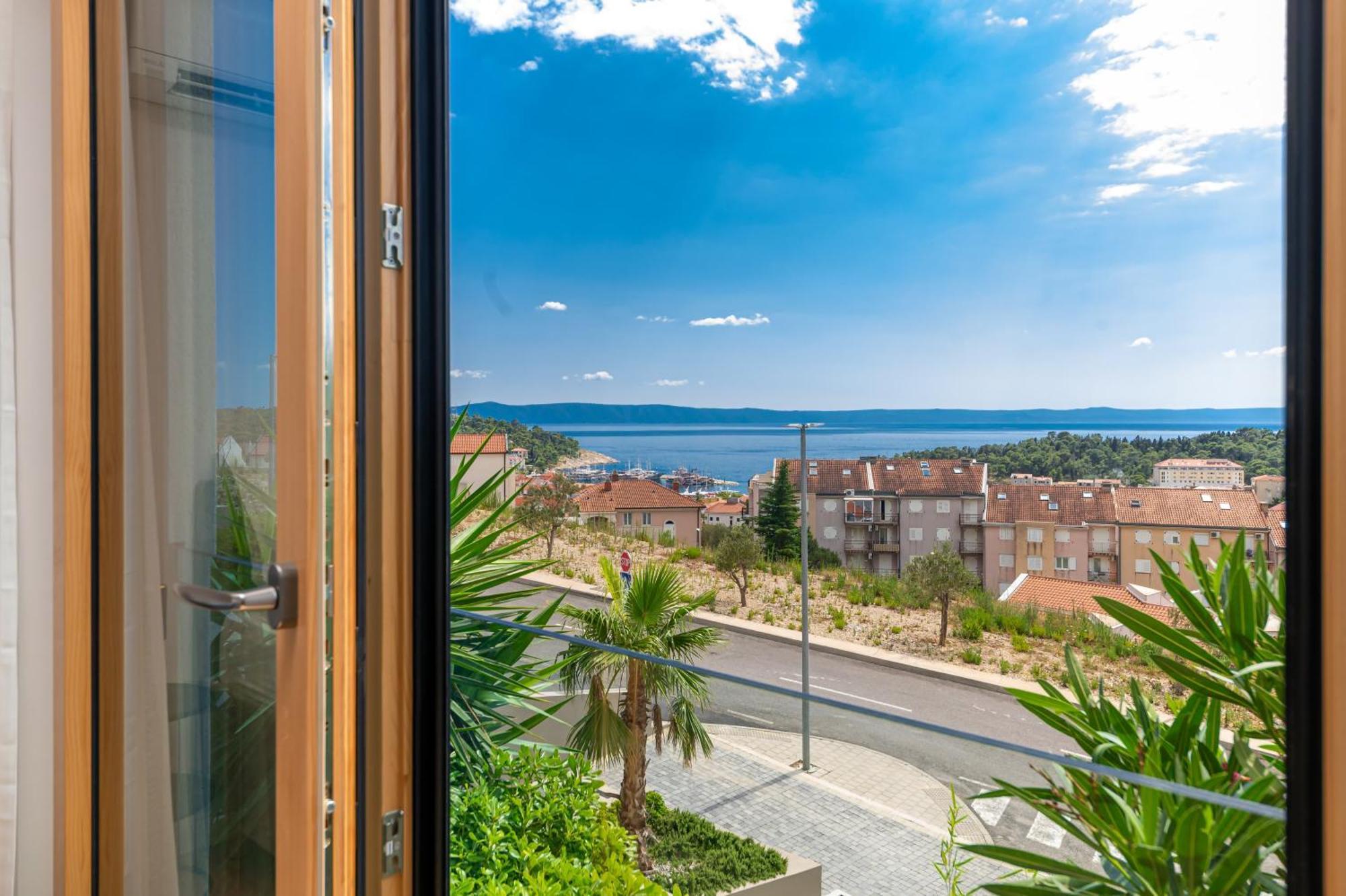 Lägenhet Luxury Adria Sea City & Whirpool, Mountain View Apartment